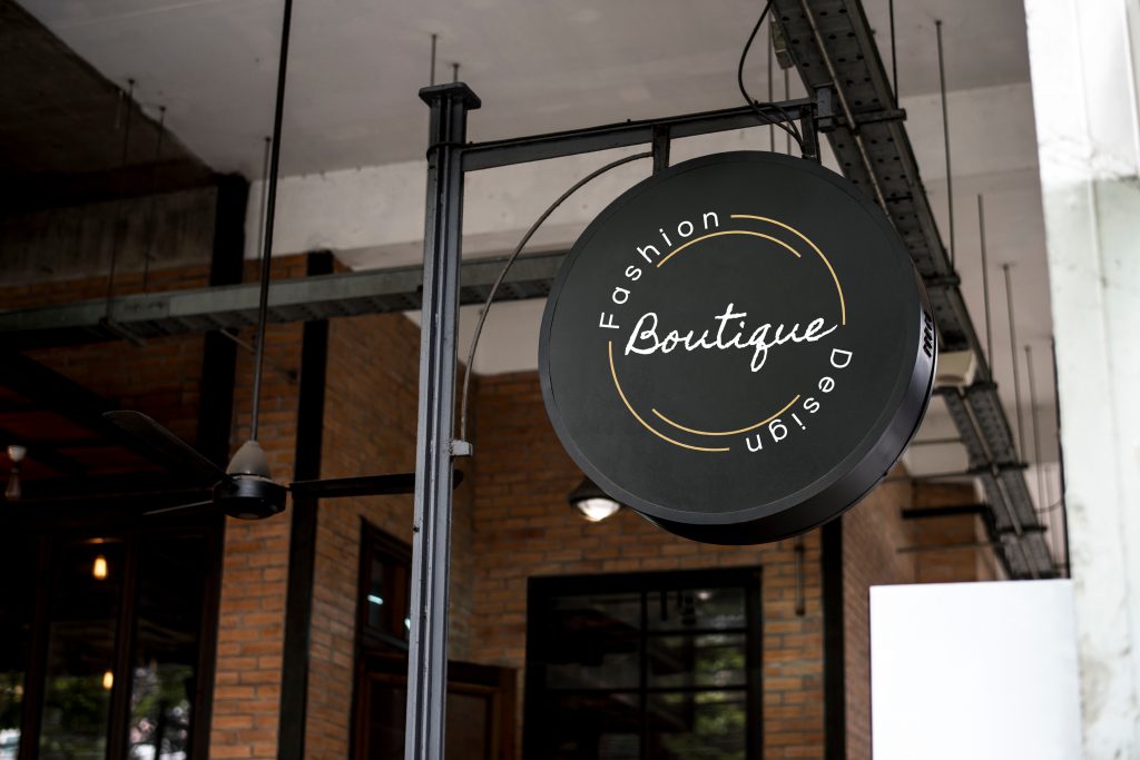 Decorar fachada de tienda